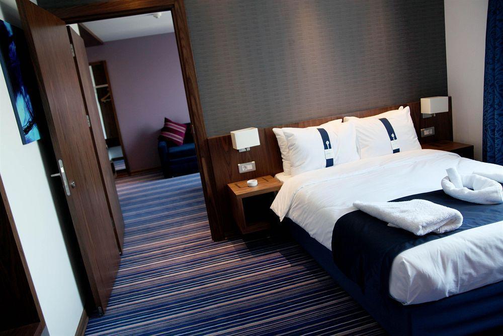 Holiday Inn Express Istanbul-Altunizade, An Ihg Hotel Room photo